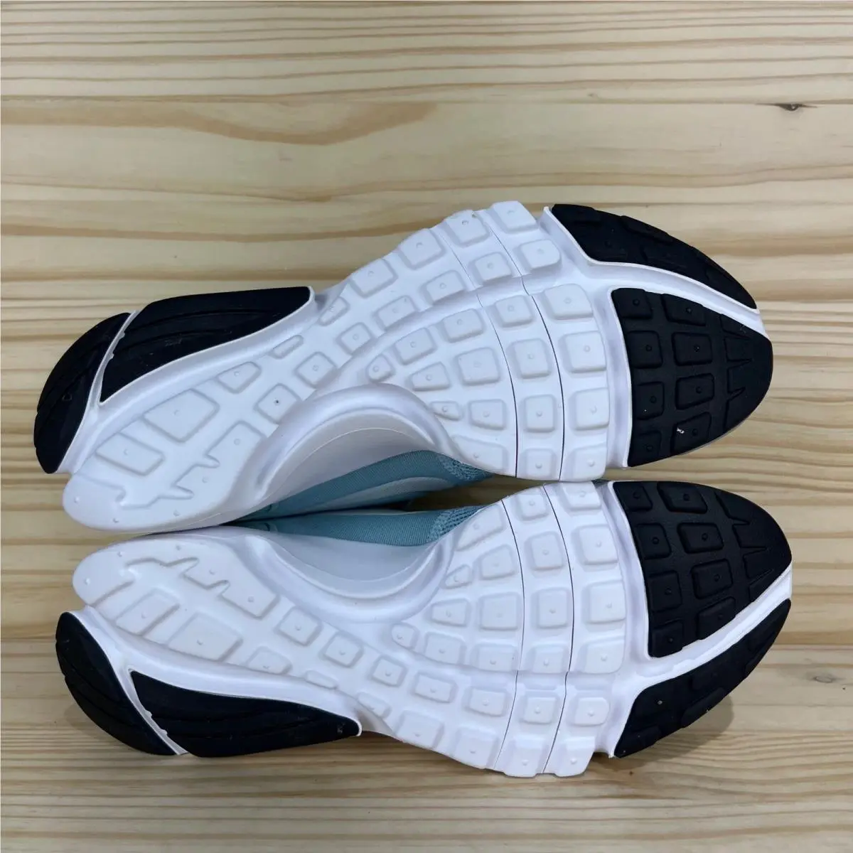 Nike shoes - Nike Presto Fly - Presto Fly - Blue 3