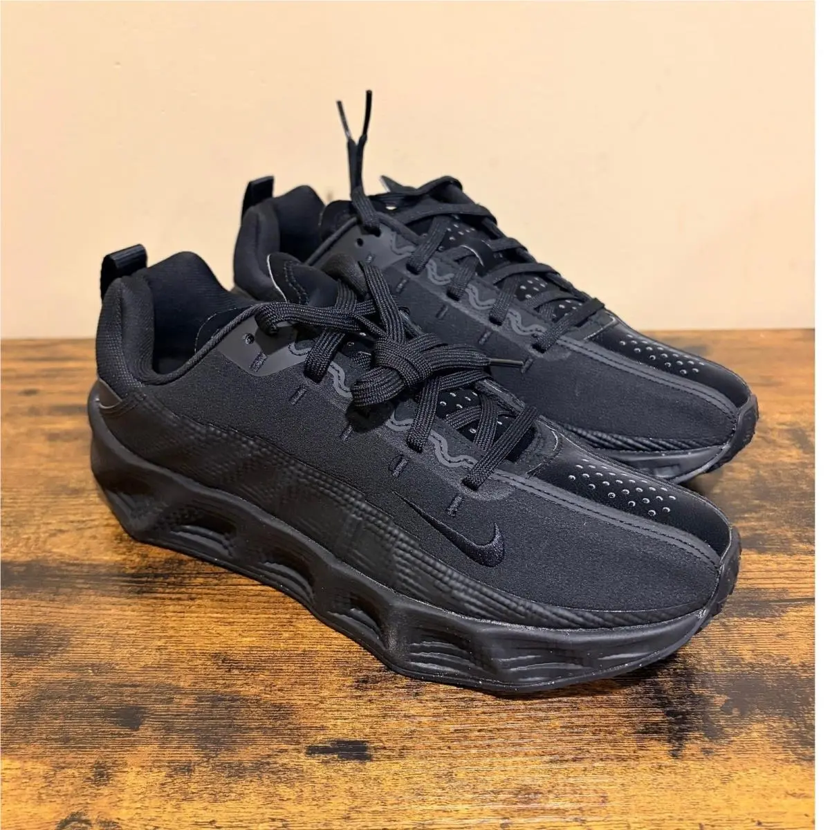 Nike shoes - Nike React Atlas - React Atlas - Black 1