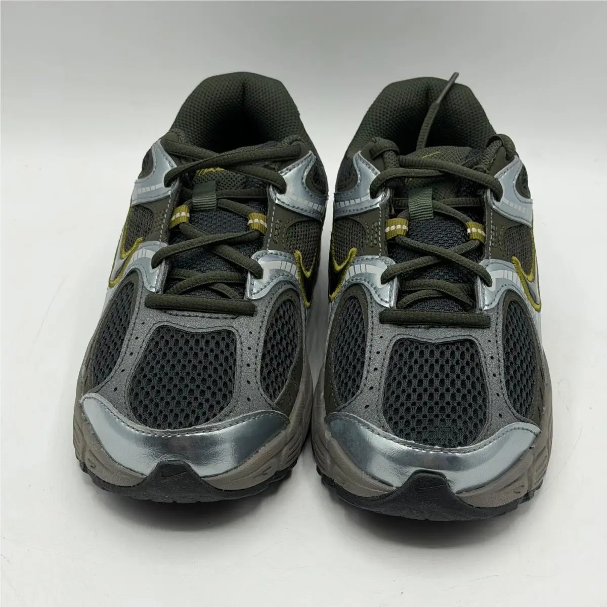 Nike shoes - V5 RNR (GS) - RNR - Green 0