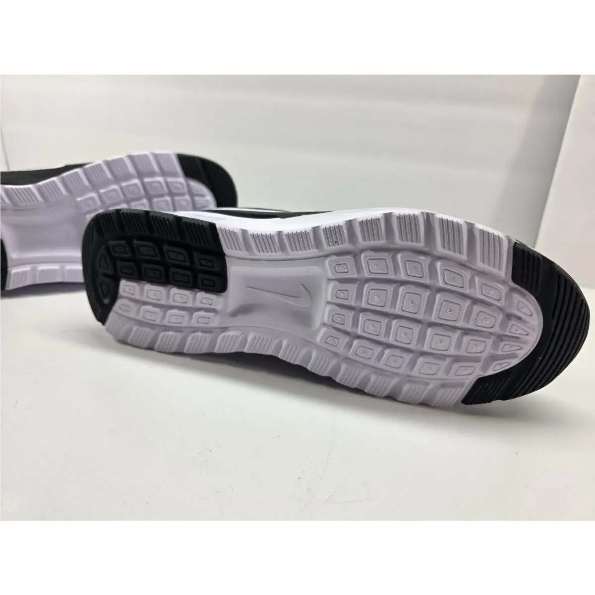 Nike shoes - Nike Air Max Nuaxis - Air Max Nuaxis - Black 1