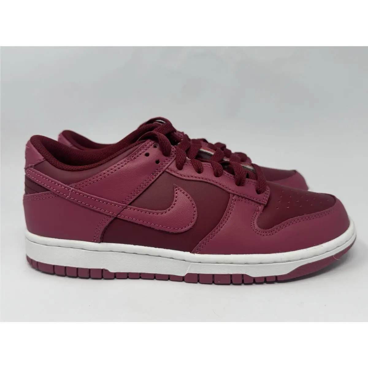 Nike shoes - Nike Dunk Low GS - Dunk Low - Red 1