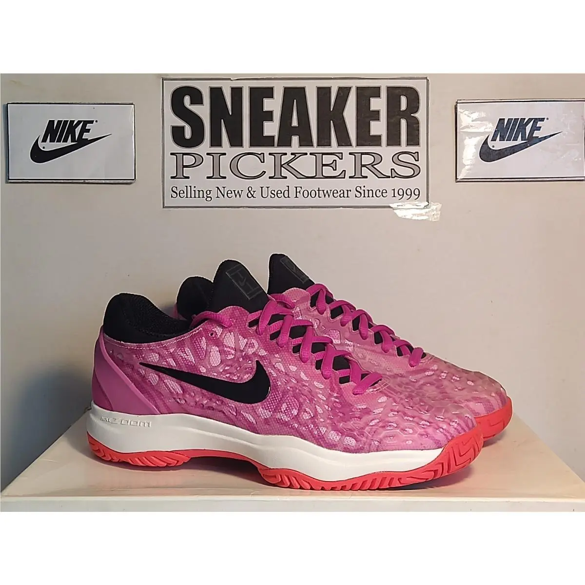 Nike shoes - Nike Air Zoom Cage 3 HC - 918199-600 - Active Fuchsia (UPC: 887225791865) 1