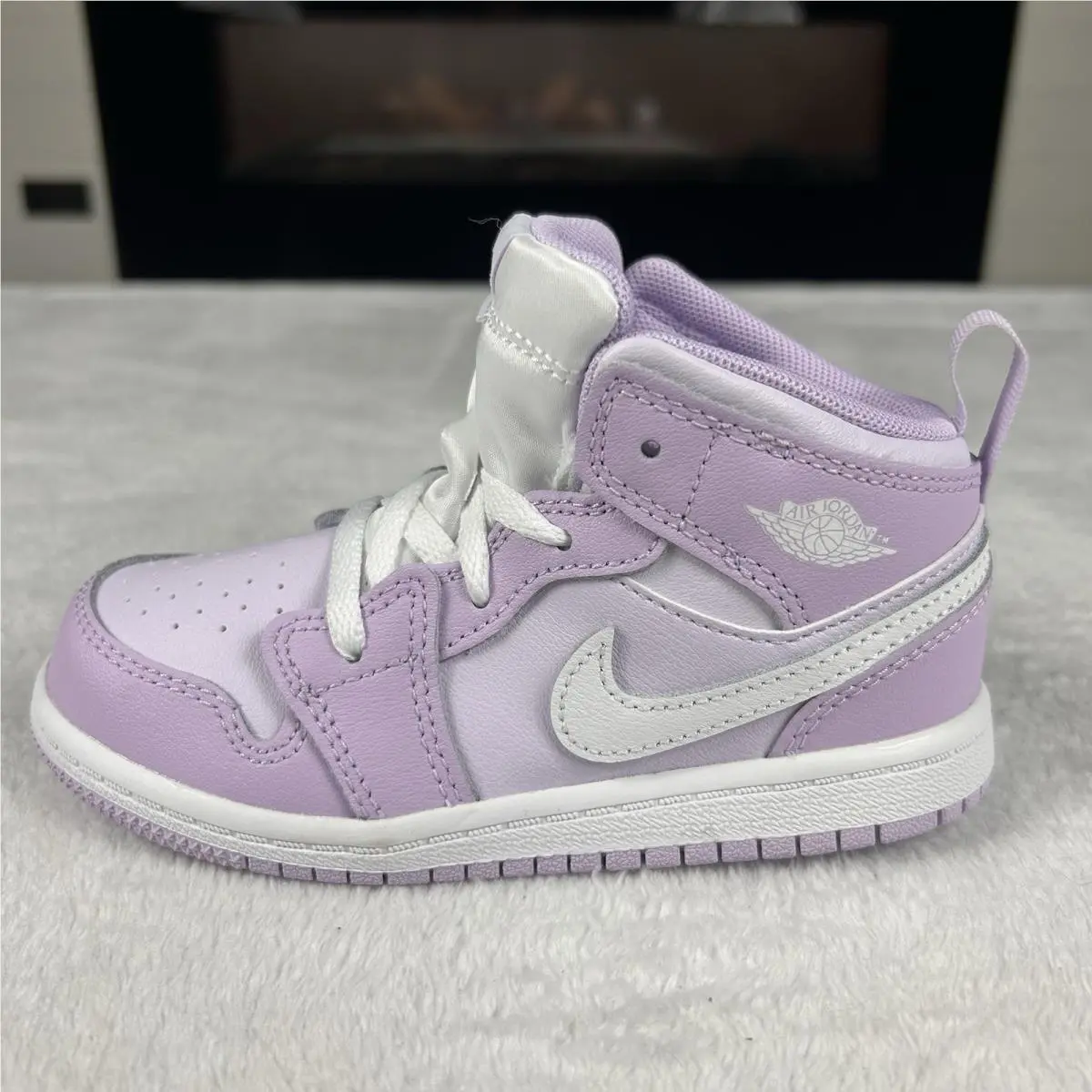 Nike shoes - Jordan 1 - Purple 0