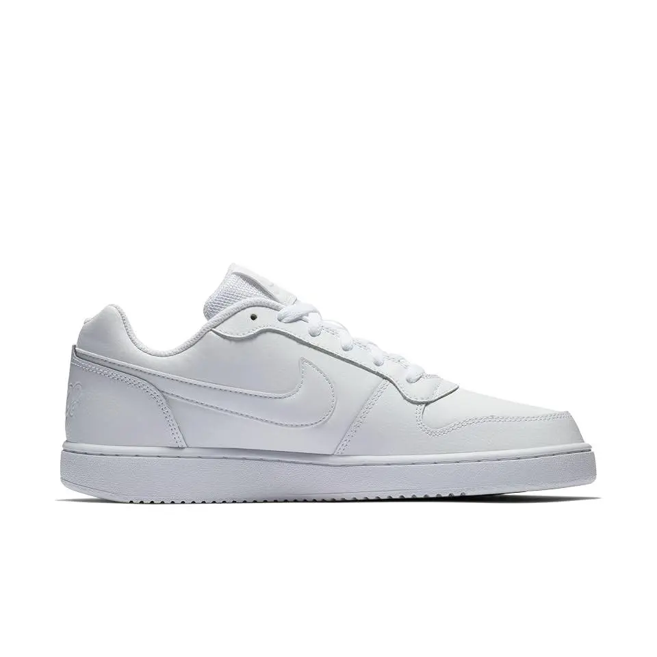 Nike shoes - White 4