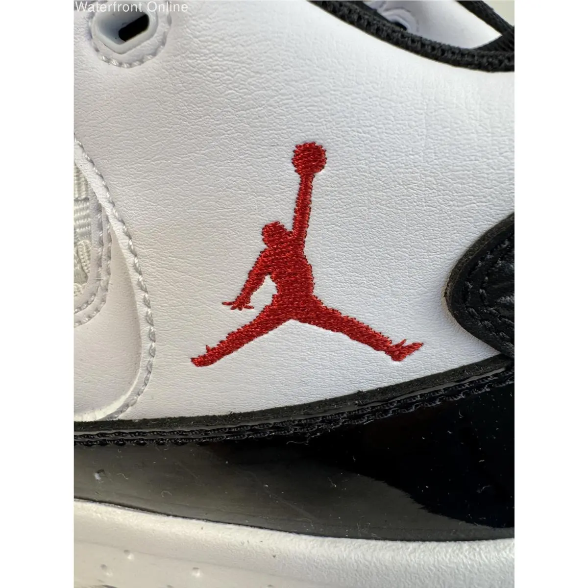 Nike shoes - Air Jordan Max Aura 2 - White/Black 6
