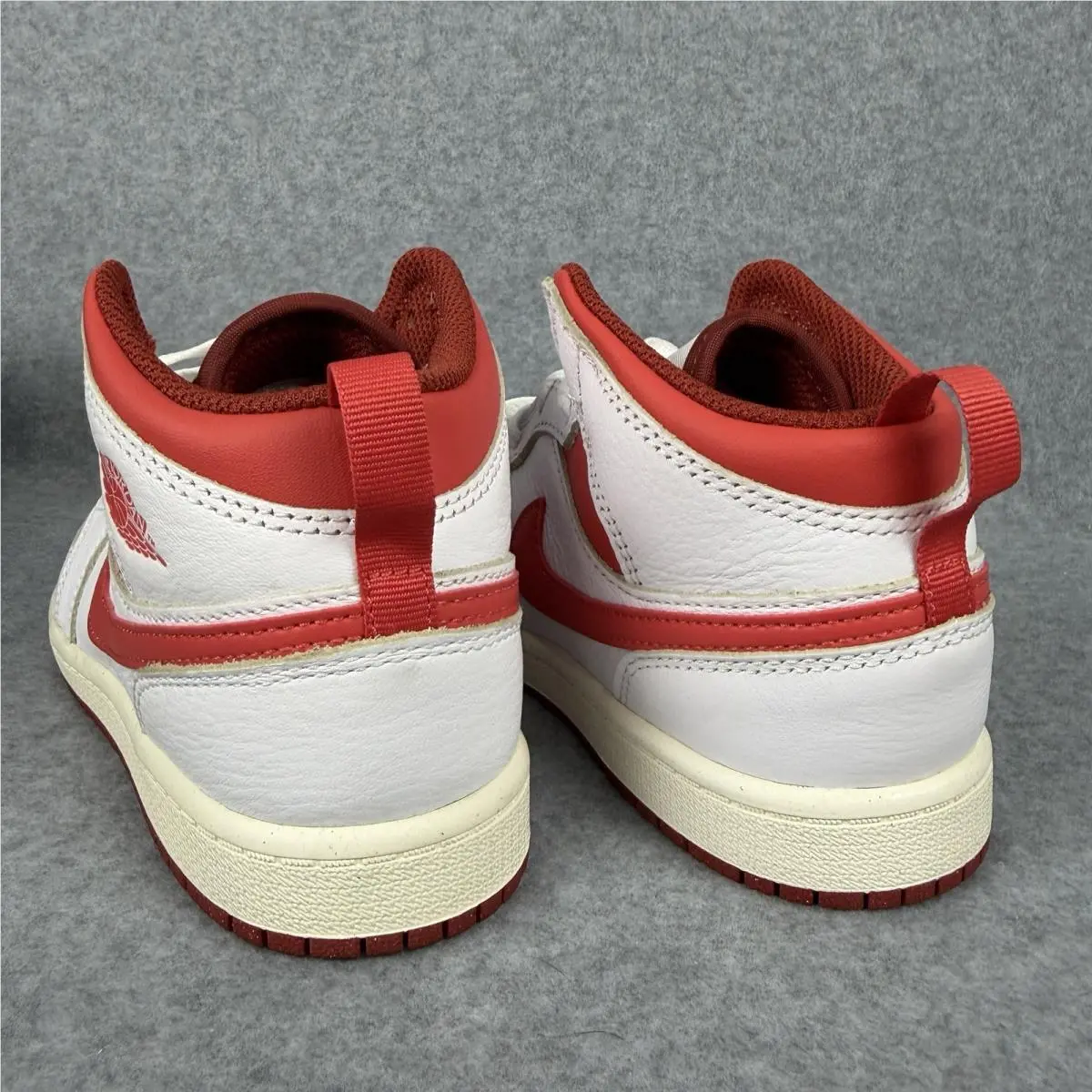 Nike shoes - Air Jordan 1 Mid SE - FJ3467-160 - White 6