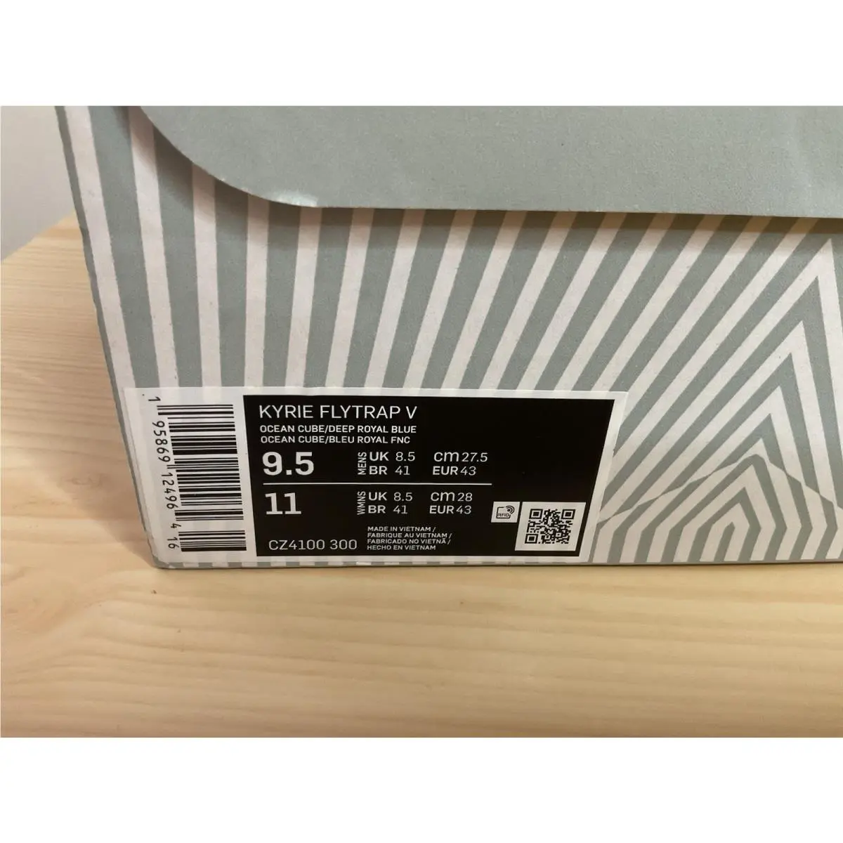 Nike shoes - Nike Kyrie Flytrap - Kyrie Flytrap - Ocean 8