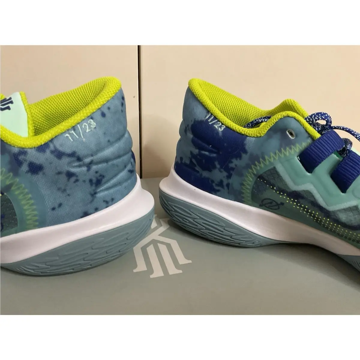 Nike shoes - Nike Kyrie Flytrap - Kyrie Flytrap - Ocean 7