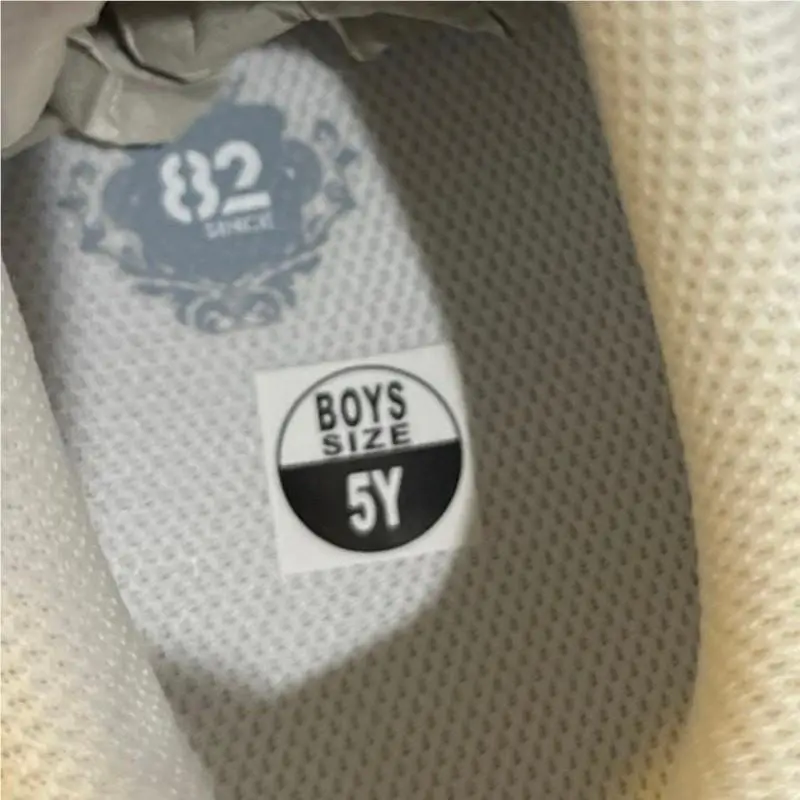 Nike shoes - White 4