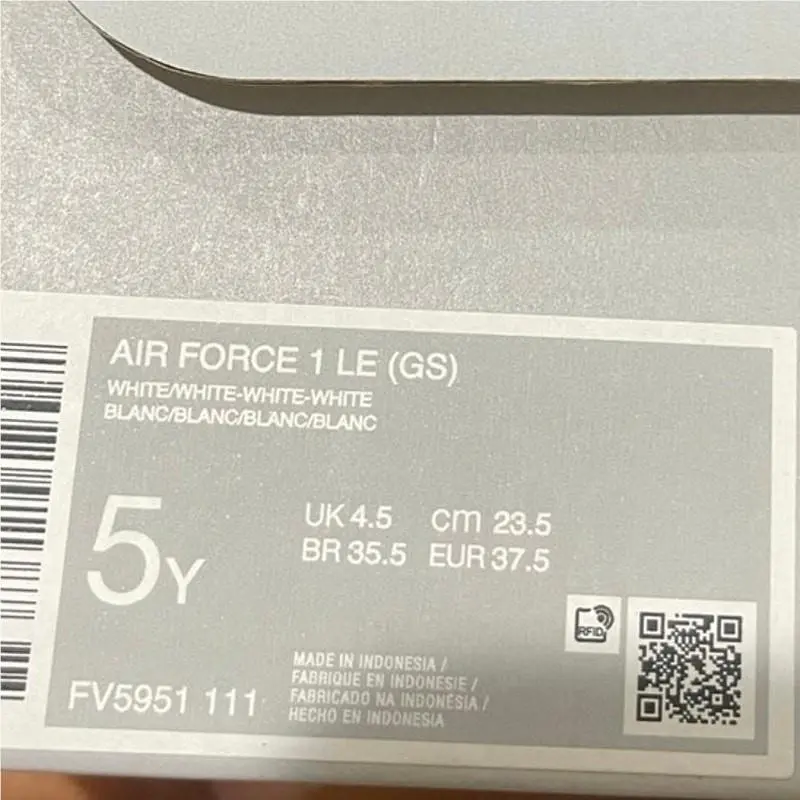 Nike shoes - White 6