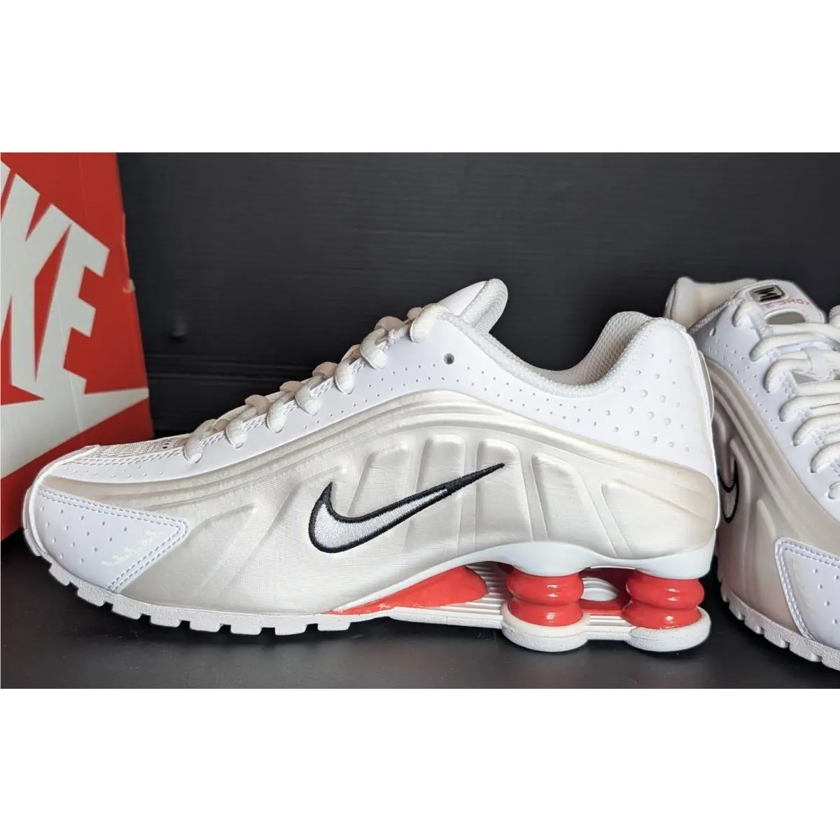 Nike shoes - Nike Shox R4 - Shox - Red (UPC: 197863845524) 13