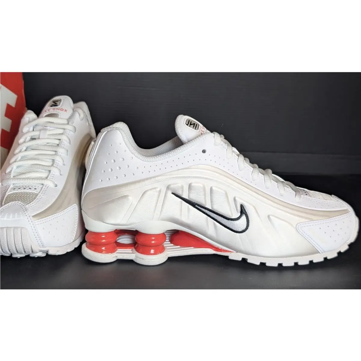 Nike shoes - Nike Shox R4 - Shox - Red (UPC: 197863845524) 2