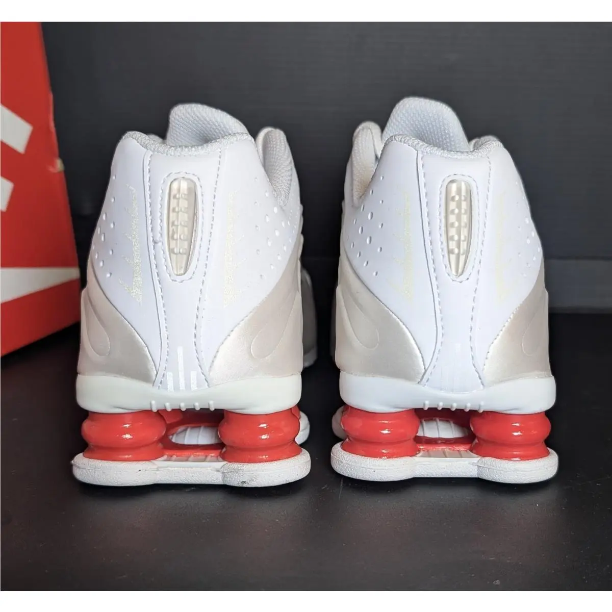 Nike shoes - Nike Shox R4 - Shox - Red (UPC: 197863845524) 4