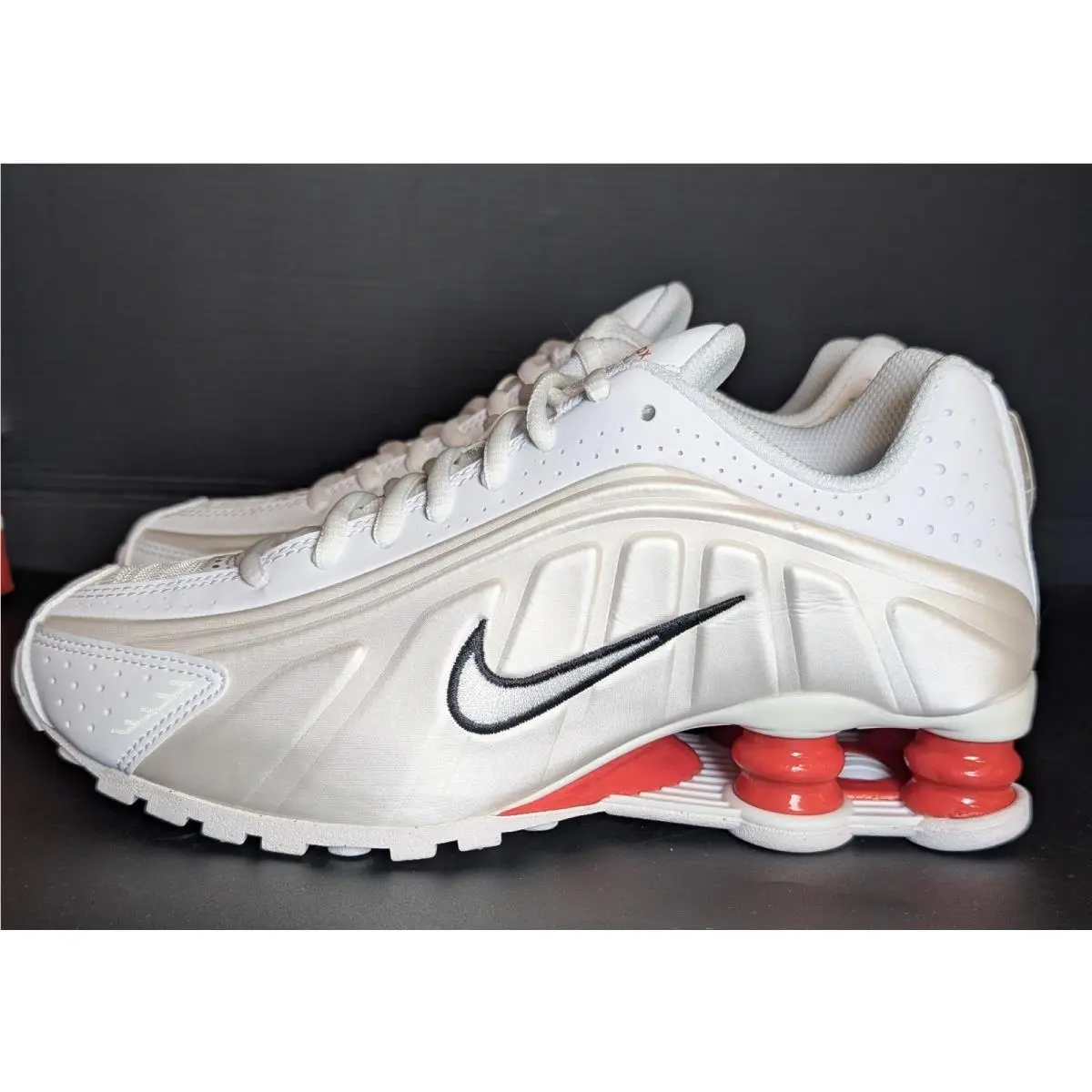 Nike shoes - Nike Shox R4 - Shox - Red (UPC: 197863845524) 6