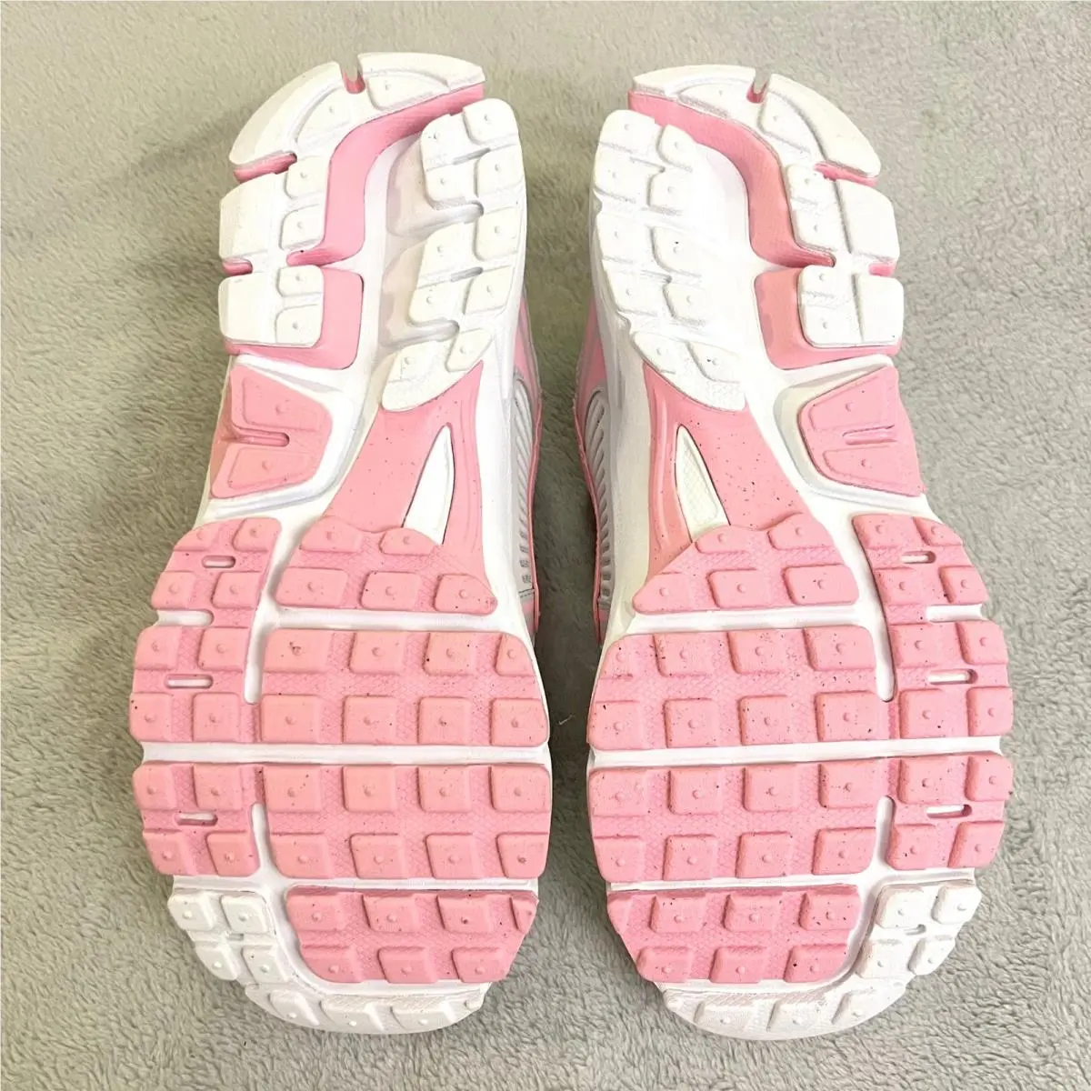 Nike shoes - Nike Vomero 5 GS - Vomero - Gray 5