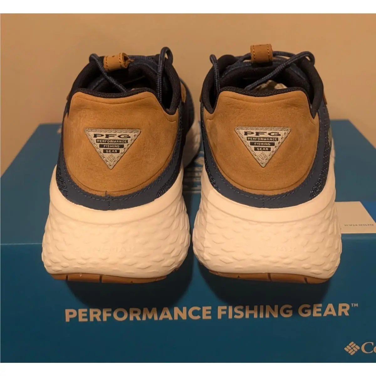 Columbia shoes - Carbon, Collegiate Navy 2