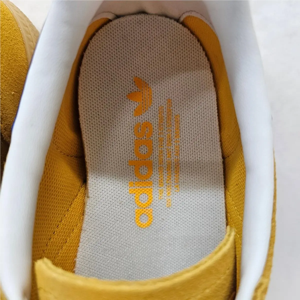 Adidas shoes - Crew Yellow / Collegiate Royal / Gum 15