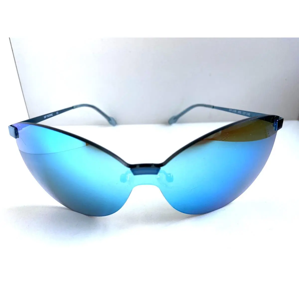 Gianfranco Ferré GF Ferre Cat Eye Silver/blue Women`s Sunglasses