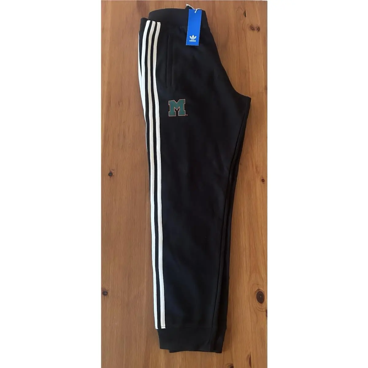 Adidas clothing - Adidas Trefoil Essentials - Trefoil Essentials - IY7361 - Black 0