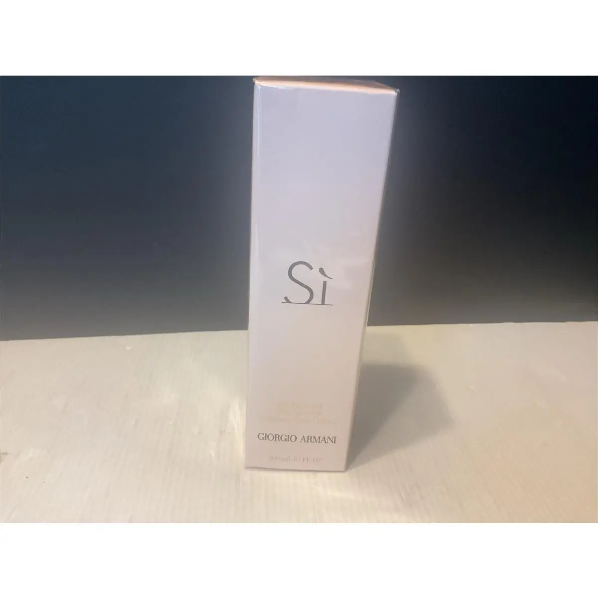 Si Moisturizing Perfumed Body Lotion - 6.7 oz / 200 ml by Giorgio Armani