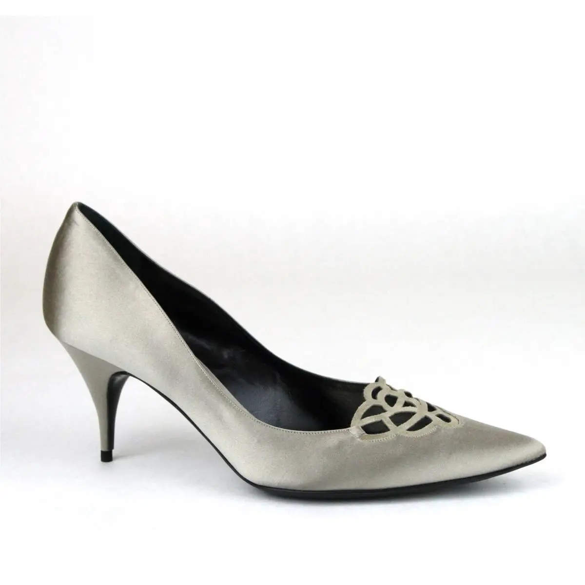 Satin Heel Pump W/flower Detail 40/US10 Silver XGDA57 by Giorgio Armani