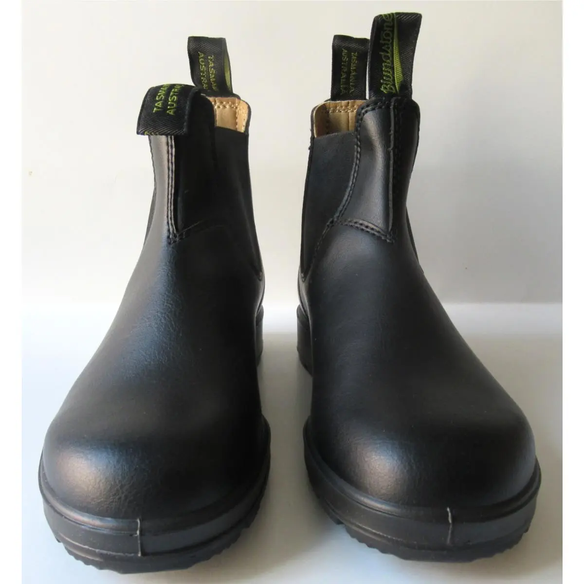 Blundstone shoes - Black 1