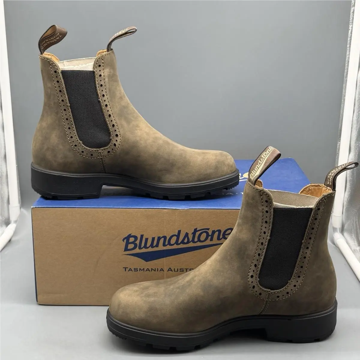 Blundstone shoes - 13 - 1351 - Brown (UPC: 9315891470490) 1