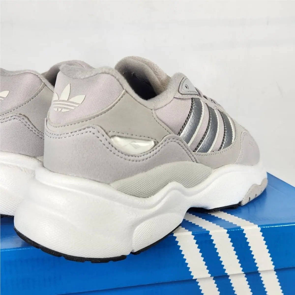 Adidas shoes - adidas Retropy F90 J - Retropy - Gray 1