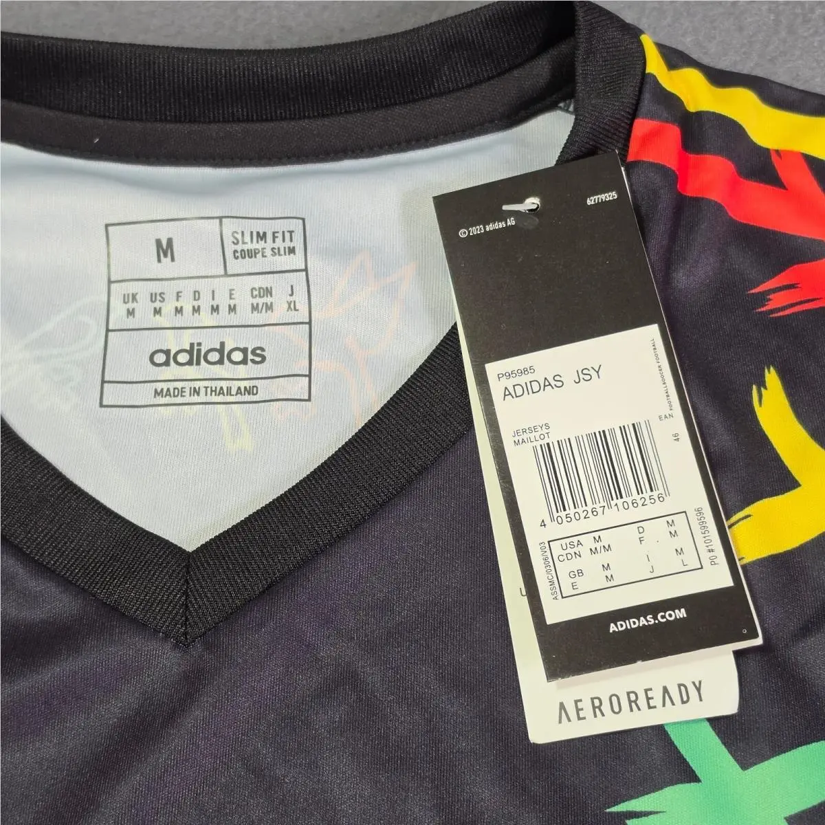 Adidas clothing - Black 3