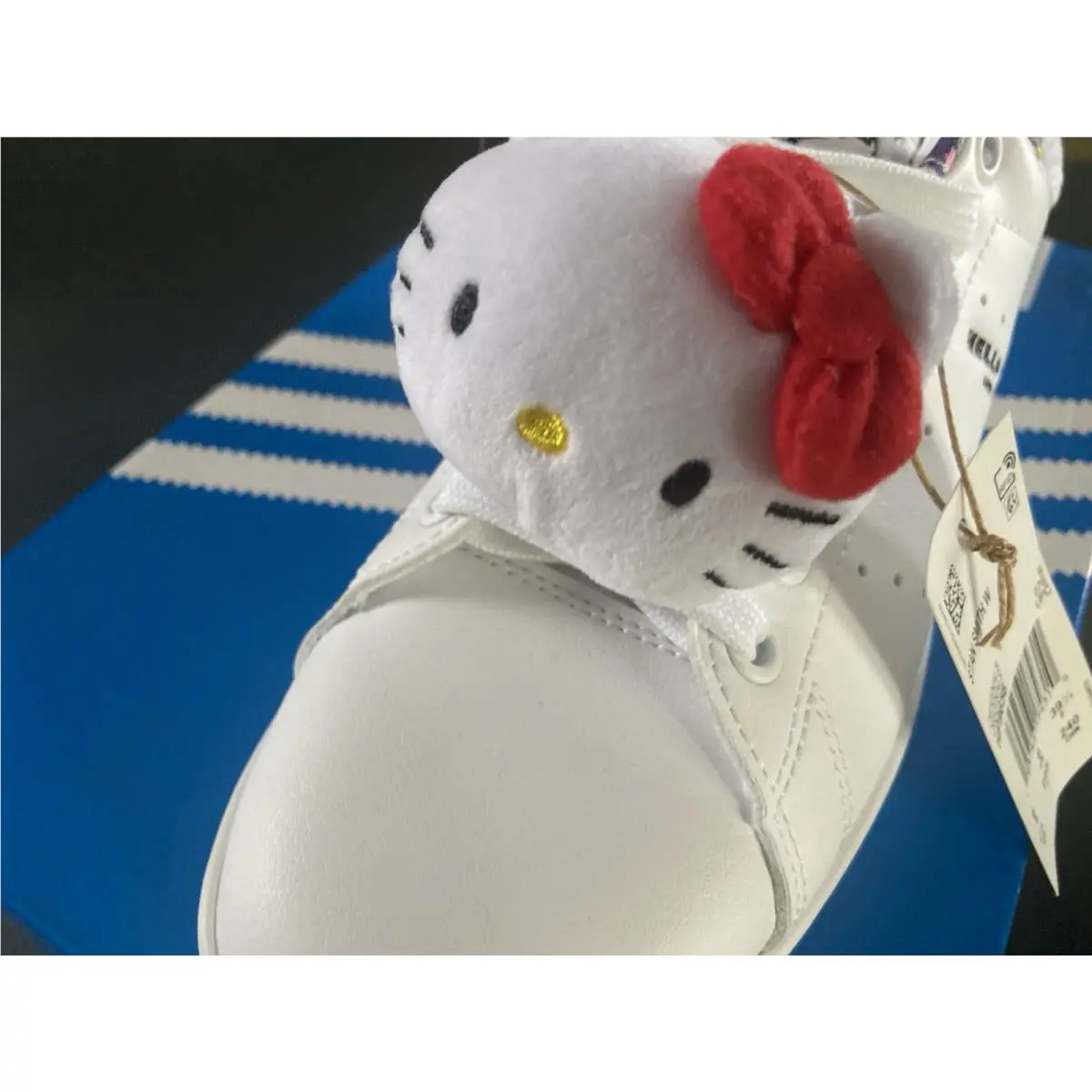 Adidas Stan Smith Hello Kitty Friends Plush HP9656 7.5 Fits 8.5 9
