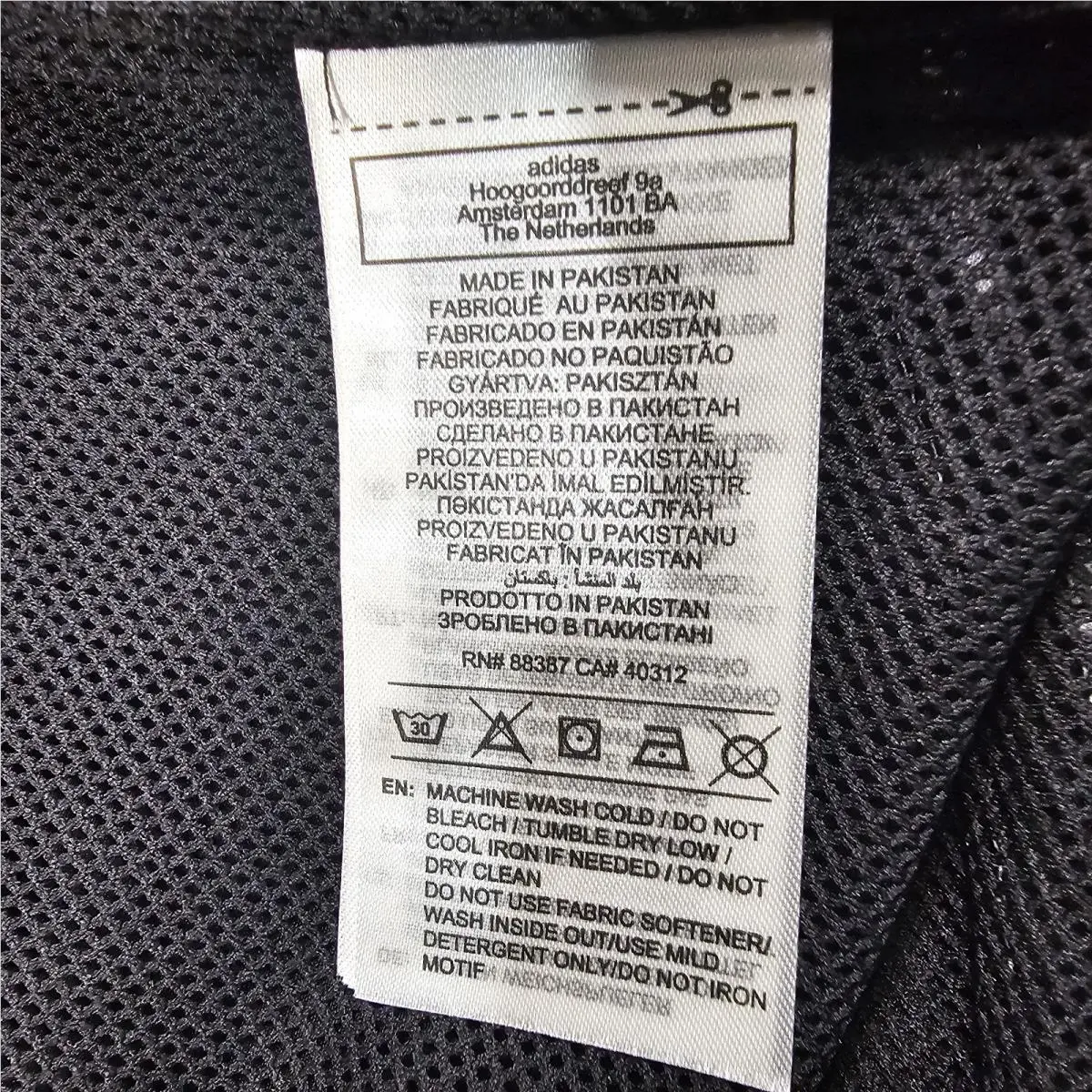 Adidas clothing - Black 14