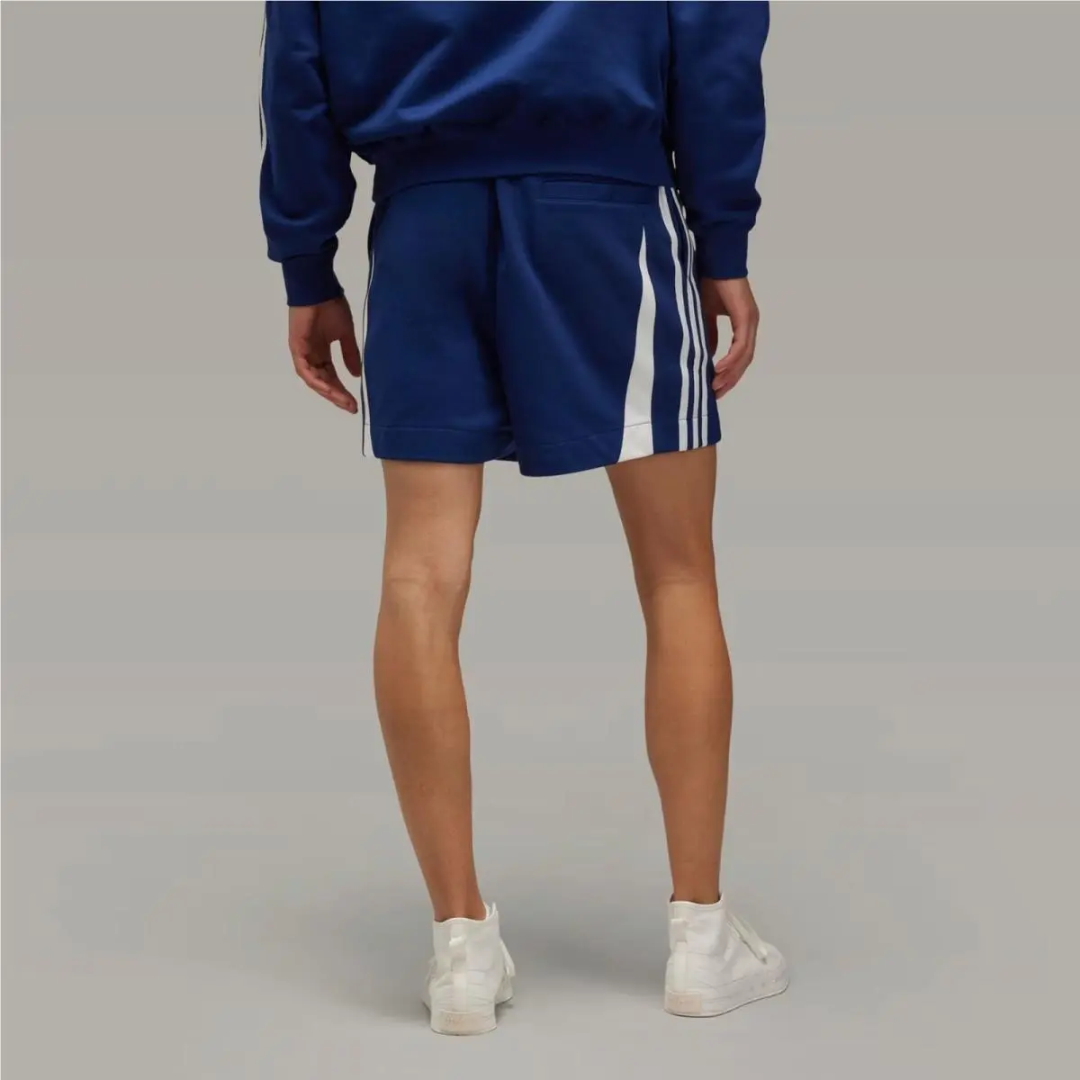 Adidas clothing - Blue 10