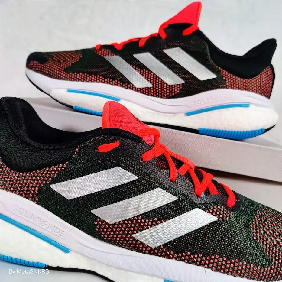 Adidas shoes - adidas Solar Glide - Solar Glide - H01162 - Carbon / Silver Metallic / Turbo 10