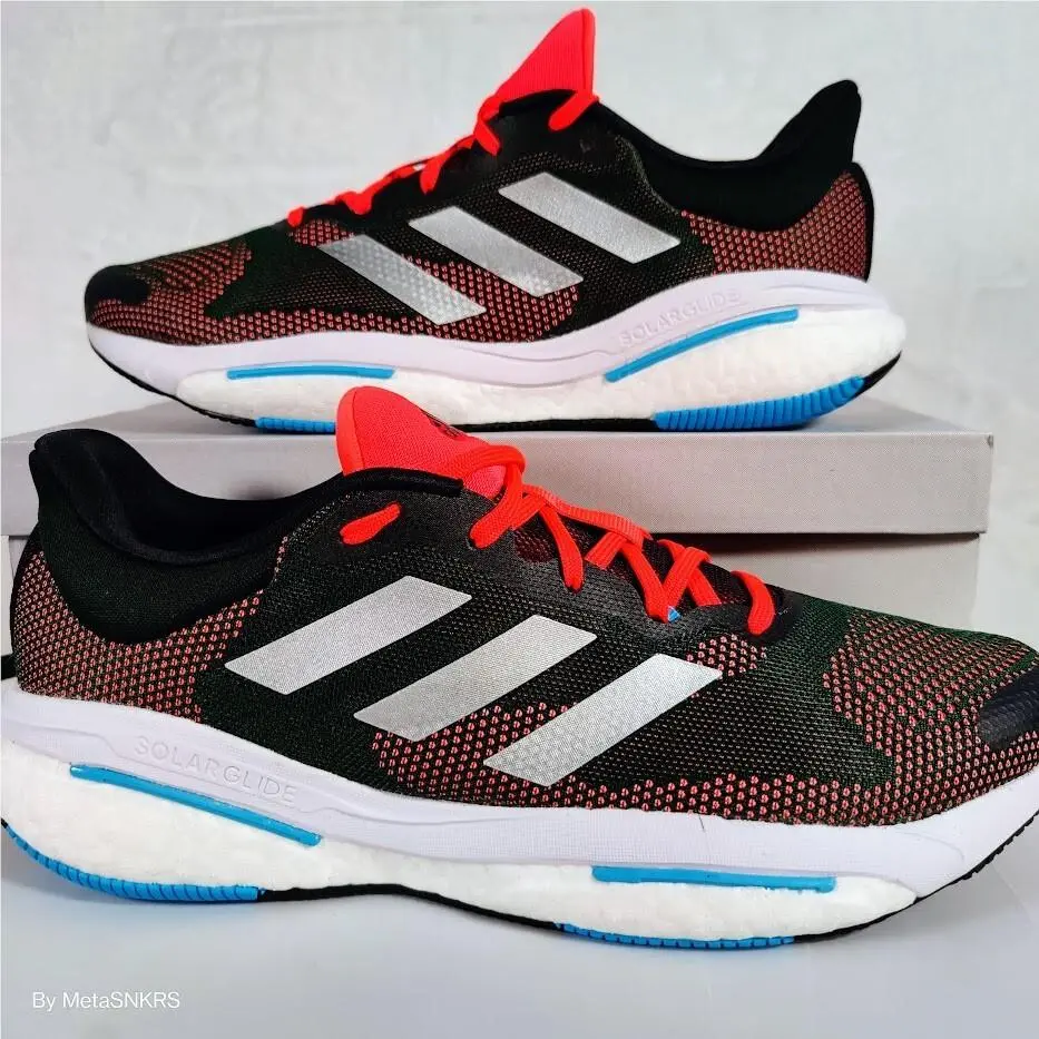 Adidas shoes - adidas Solar Glide - Solar Glide - H01162 - Carbon / Silver Metallic / Turbo 5