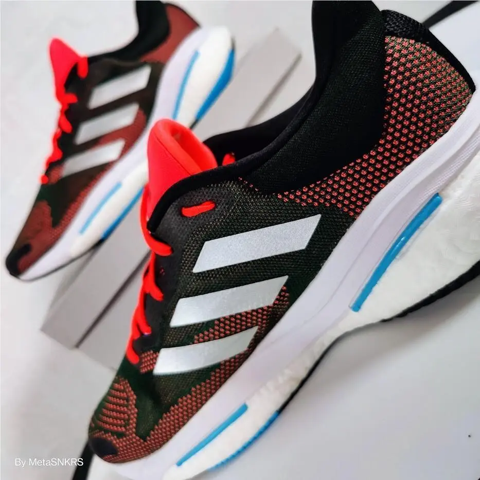Adidas shoes - adidas Solar Glide - Solar Glide - H01162 - Carbon / Silver Metallic / Turbo 11
