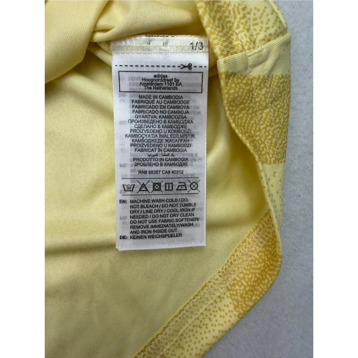 Adidas clothing - Yellow 4