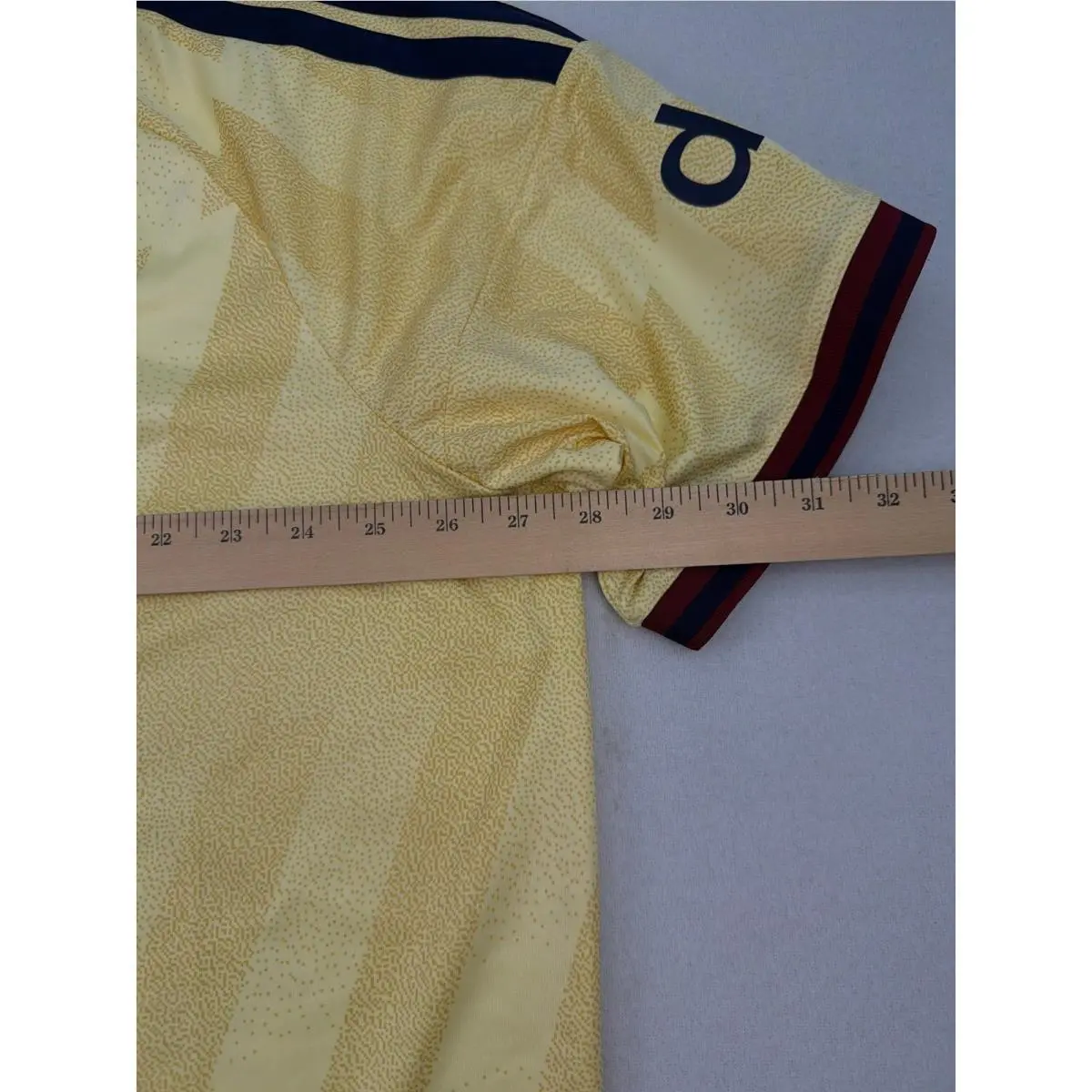 Adidas clothing - Yellow 6