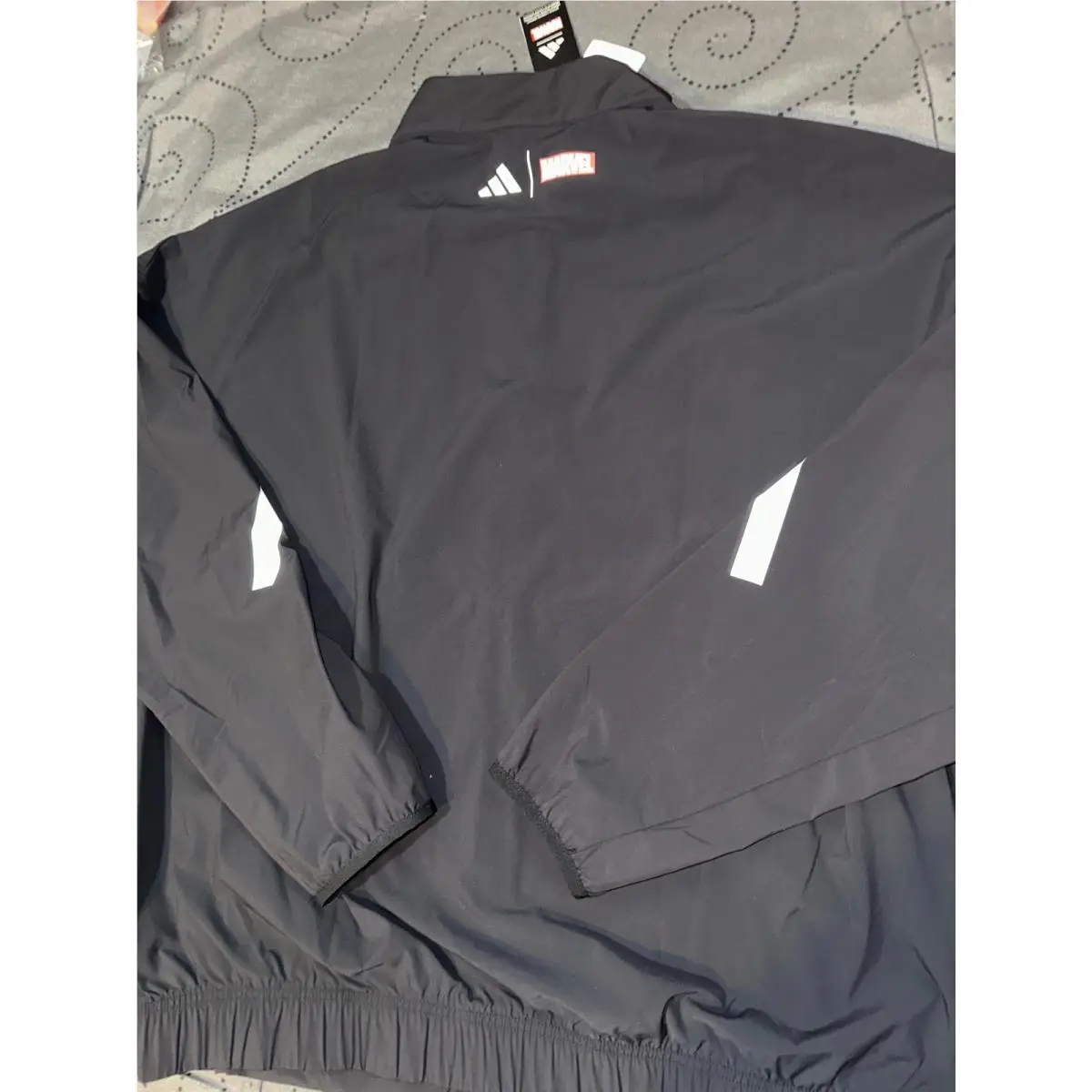 Adidas clothing - BLACK + YELLOW + WHITE 3