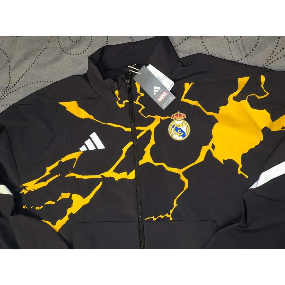 Adidas clothing - BLACK + YELLOW + WHITE 0