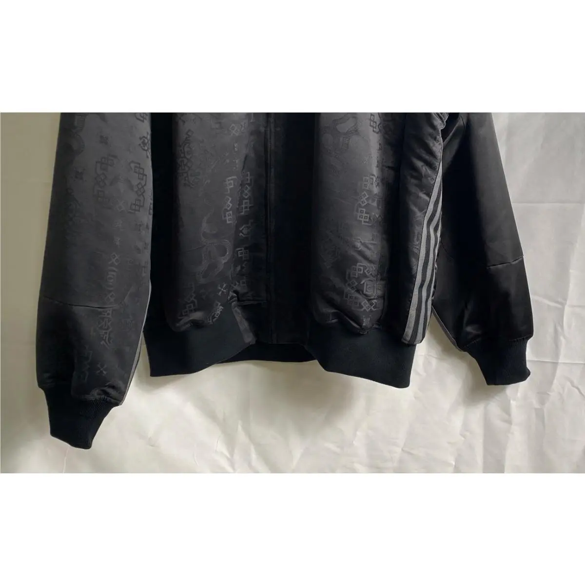 Adidas clothing - Black 9