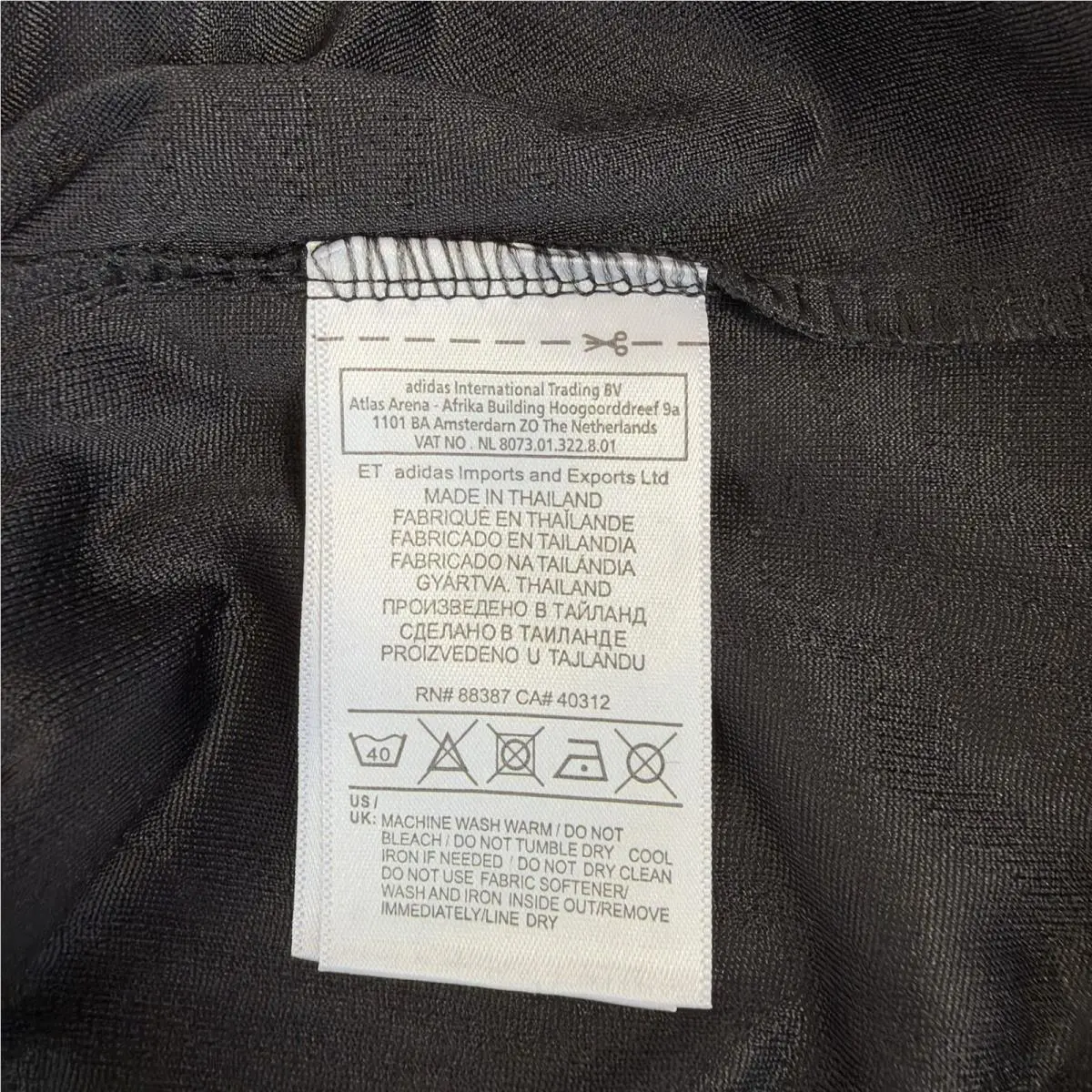 Adidas clothing - Black 6
