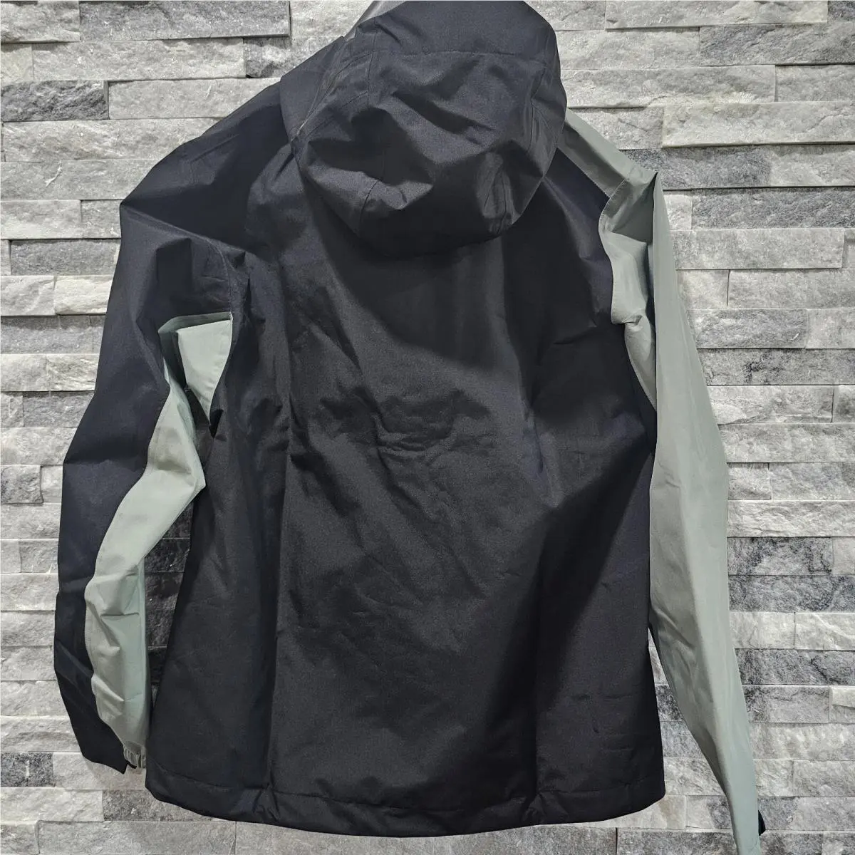 Adidas clothing - Green 7