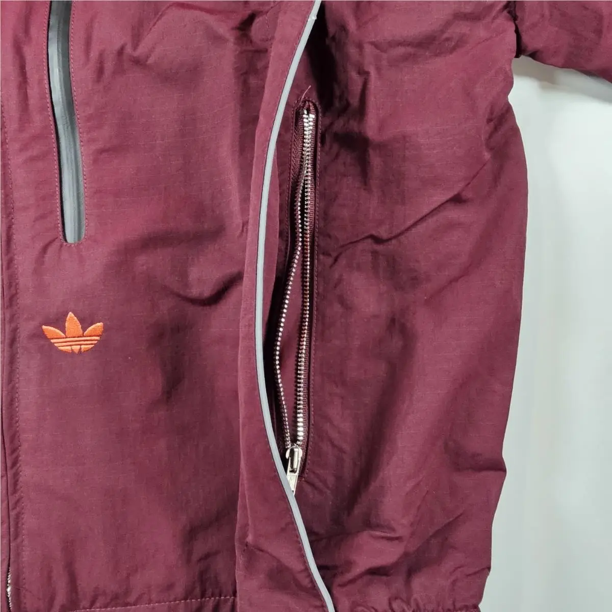 Adidas clothing - Maroon 14