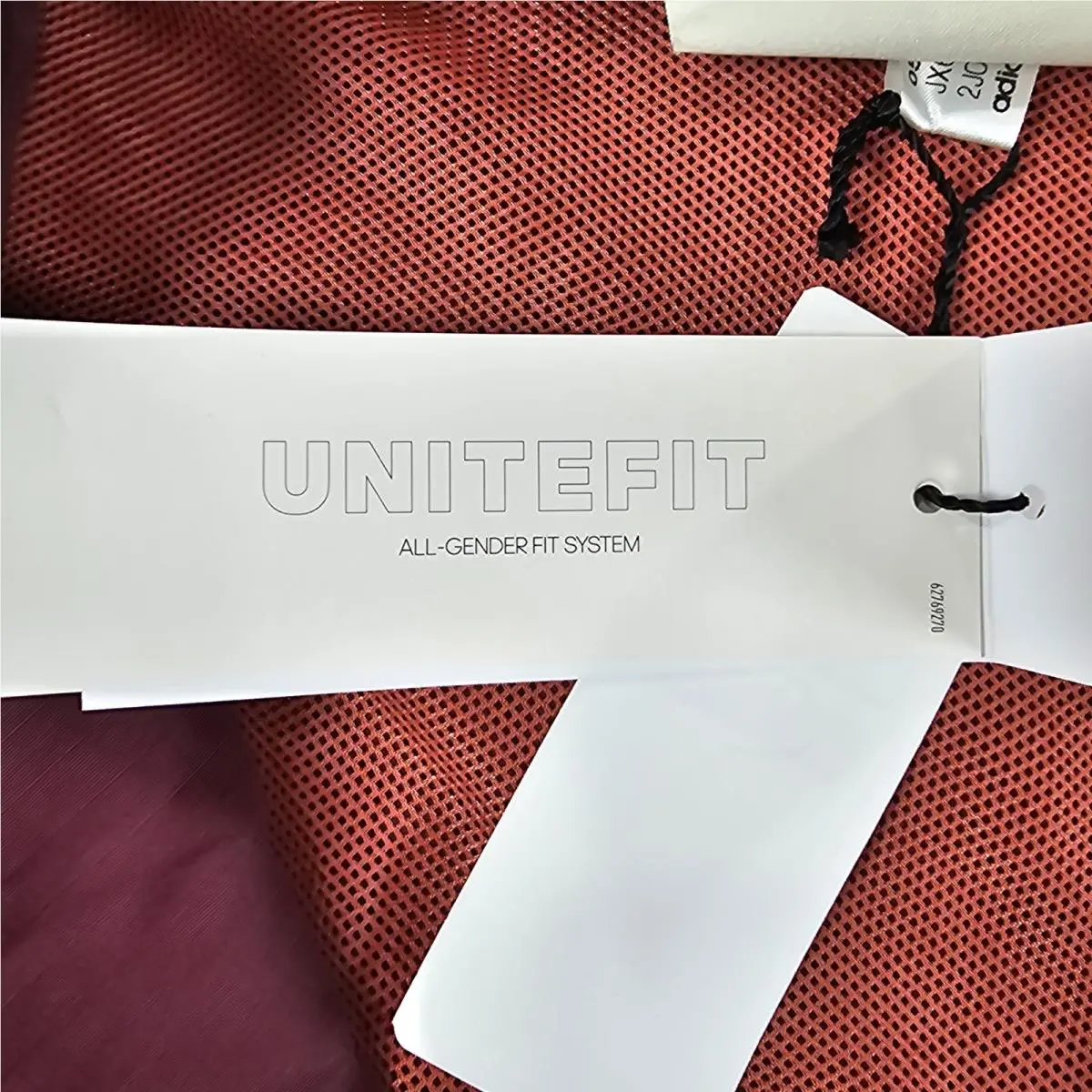 Adidas clothing - Maroon 16
