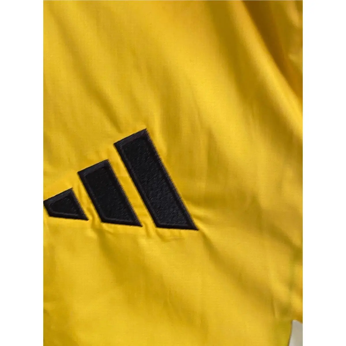 Adidas clothing - Reversable - Reversable - Yellow (UPC: 197609465702) 6