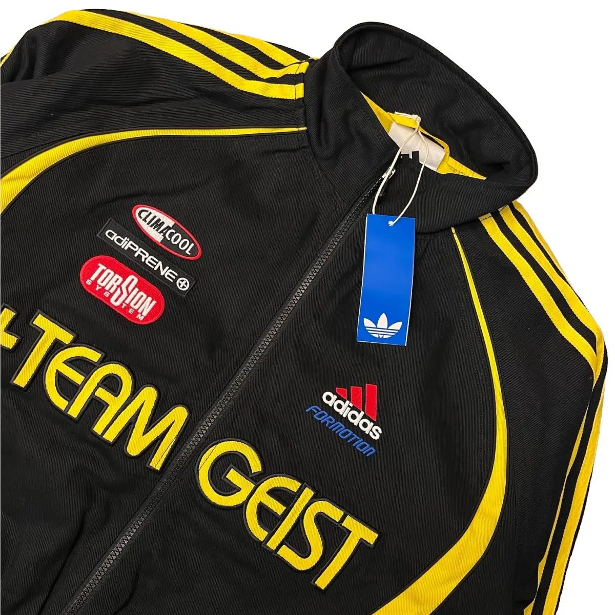Adidas clothing - Black (UPC: 198323022073) 0