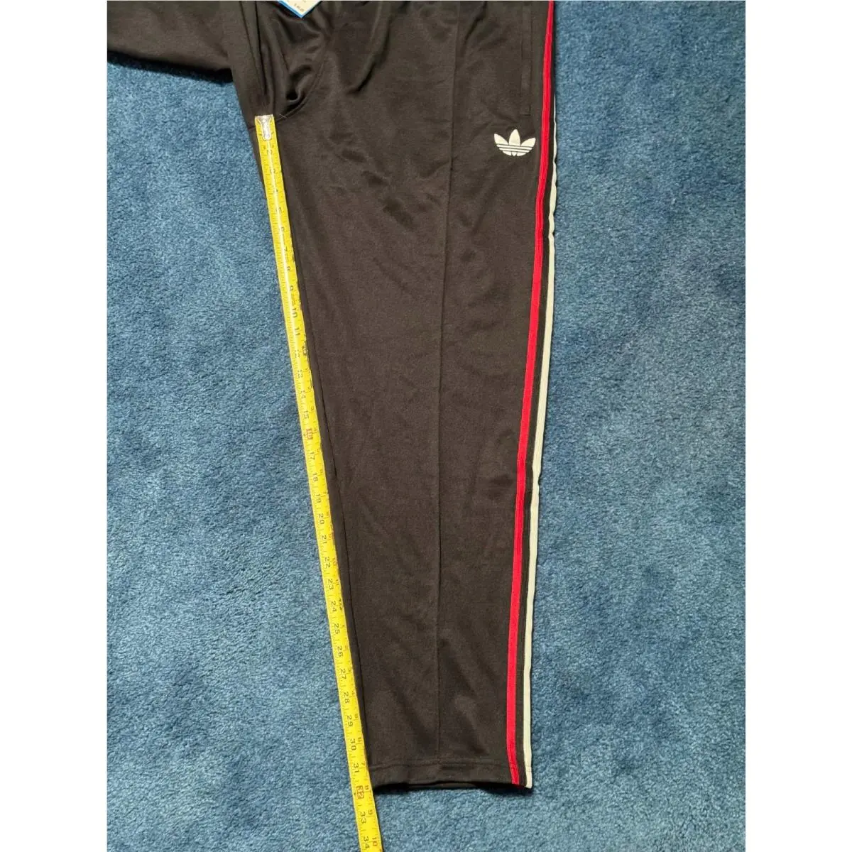 Adidas clothing - adidas MUFC OG TP - MUFC - JM5560 - Black 8
