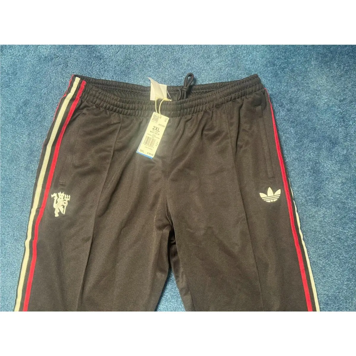 Adidas clothing - adidas MUFC OG TP - MUFC - JM5560 - Black 1