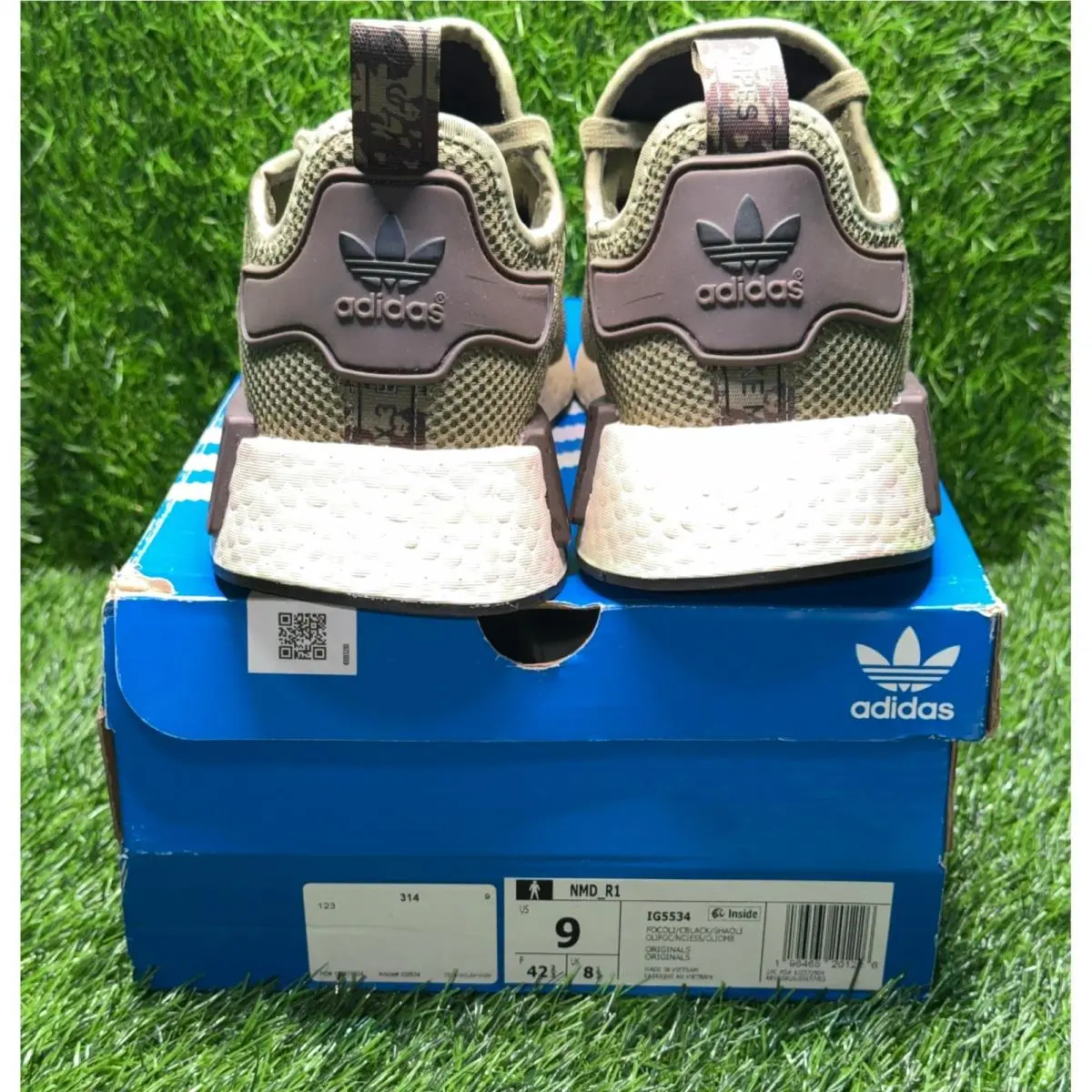 Adidas shoes - adidas NMD R1 - NMD - Green 0