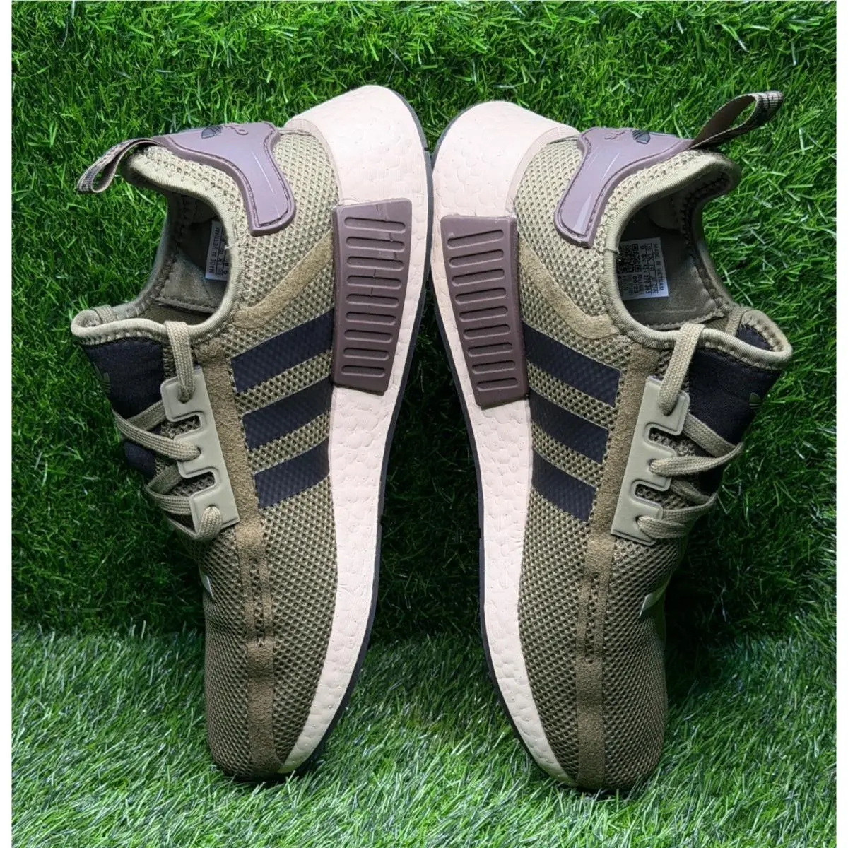 Adidas shoes - adidas NMD R1 - NMD - Green 3